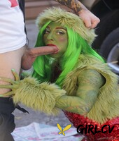 green grinch joanna angel anal rides homeless cock on top in the alleyway117773