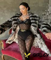 onlyfans babe anastasia vi strips her fur coat poses in her sexy lingerie 66165228159554