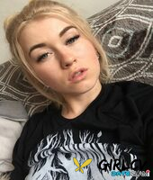 beautiful blonde slut misha cross takes a selfie fully clothed and stark naked234533