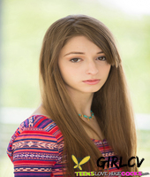 big tits teen babe willow hayes demonstrates her natural big tits205712