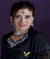 skinny indian female uncovers her tiny breasts during a solo shoot159169