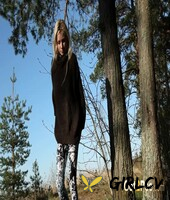 blonde girl vasya shows her bare ass while pissing next to a tree206100