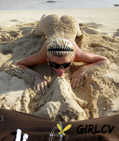 blonde lesbian bibi noel & her slutty gfs fool around while naked at the beach