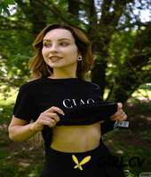 italian hottie meleida tosca flashes her cunt before stripping naked at home