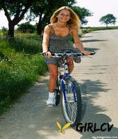 teen zuzana g gets off her bike strips and plays with her pussy in public207851