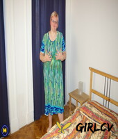 mature bbw in glasses wiske squeezes her big juggs and toys her juicy cunt166095