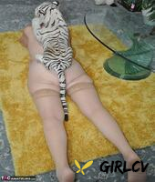 blonde granny sparkle sports a pair of stockings while posing in the nude228214
