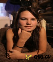 german girl works her ass during the course of her first nude modelling gig117851
