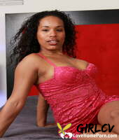 beautiful curvy ebony babe rides a big white cock & takes a facial151330