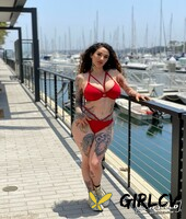 curvy arab babe arabelle raphael treats a big dick to a hardcore anal ride93238