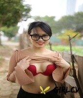 nerdy asian babe julia myle unveiling her cute cleavage outdoors