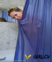 british blonde courtney fondles her tits & toys with a dildo in a bathtub195416