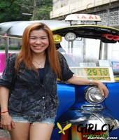 asian cute babe noy takes a ride with a stranger on his mini taxi115062