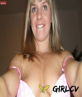 crazy amateur girl bella films herself while stripping & teasing with her tits107726