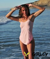tall milf with sunglasses sofie marie posing in her wet see through dress232002