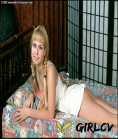 blonde slut renata is demonstrating her brand new white panties194434