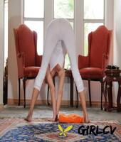 long legged brunette jenni lee stripping down naked and stretching