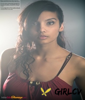 beautiful desi female removes her dress to expose her big natural boobs201239