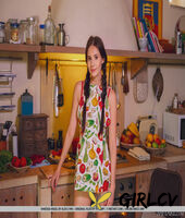 uk teener vanessa angel poses for a nude shoot while in a kitchen123278