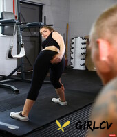 petite brunette stella cox gets a tempting stretching at the gym153442