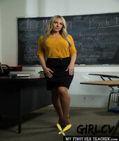 beautiful blonde bunny madison presents her big tits & gets fucked in a school