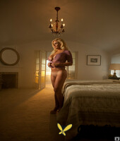 single mature nichole van croft with big tits bares big ass in lonely solo190714